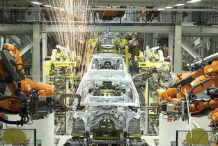 中國正從廉價制造工廠邁向高科技軟件開發(fā)強(qiáng)國